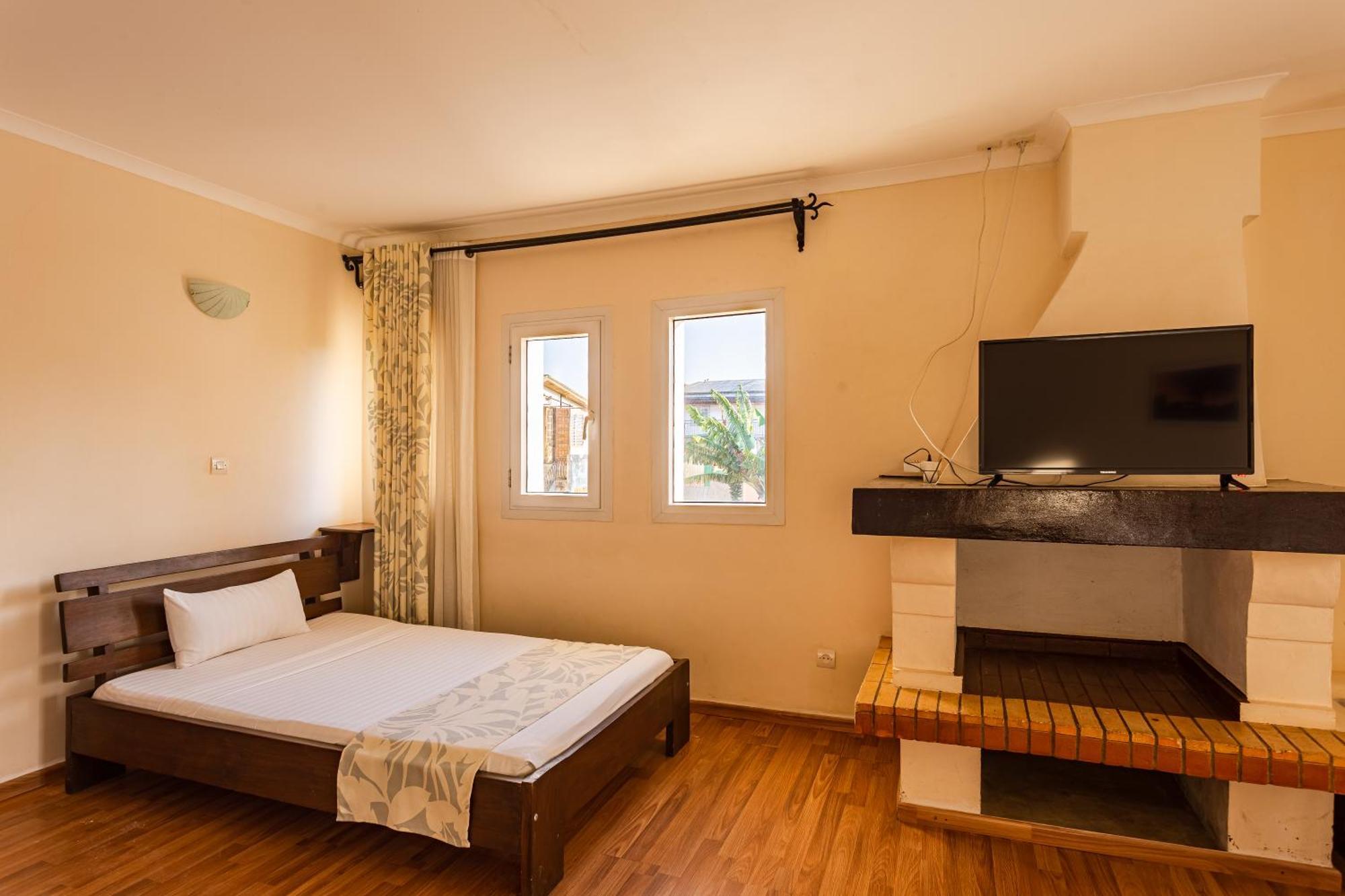 Hotel H1 Antsirabe Exterior foto